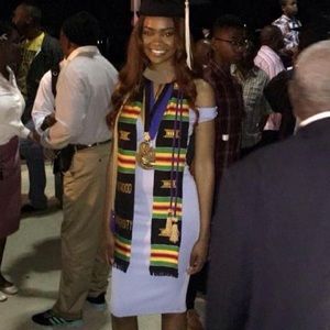 Meet your Posher, Adajee